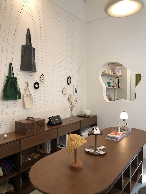 takos store