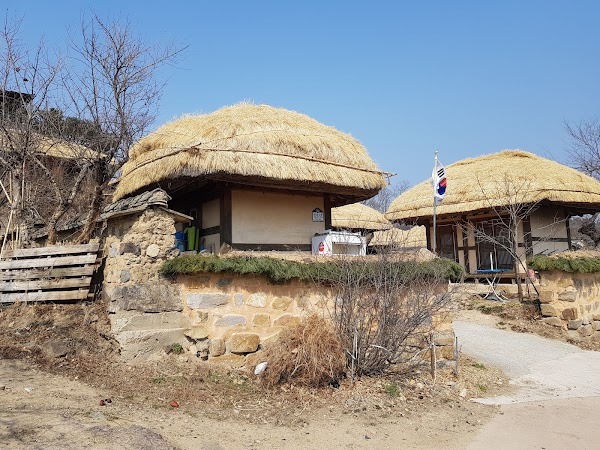 Yangdongmaeul-gil 1