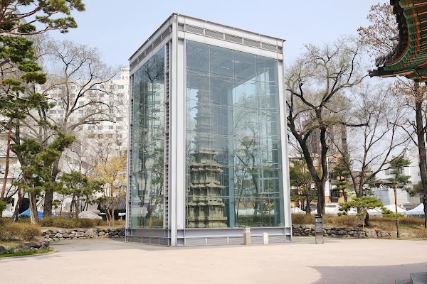 Ten-story Stone Pagoda of Wongaksa Temple Site 1