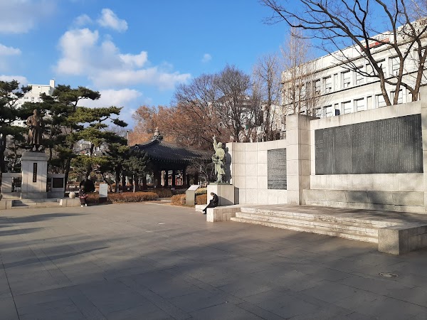 Ten-story Stone Pagoda of Wongaksa Temple Site 2