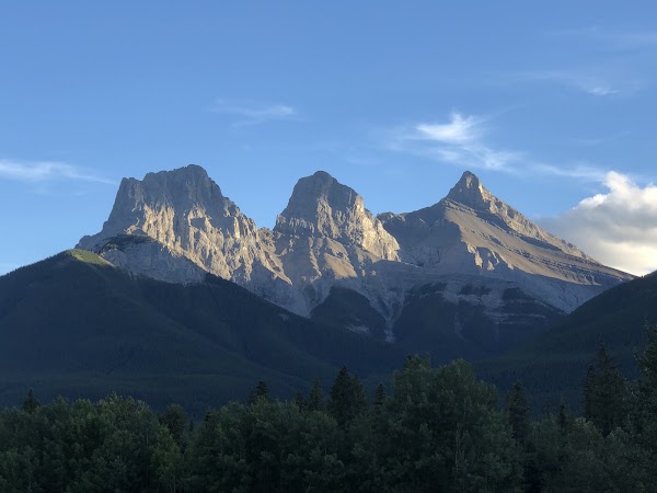 Three Sisters