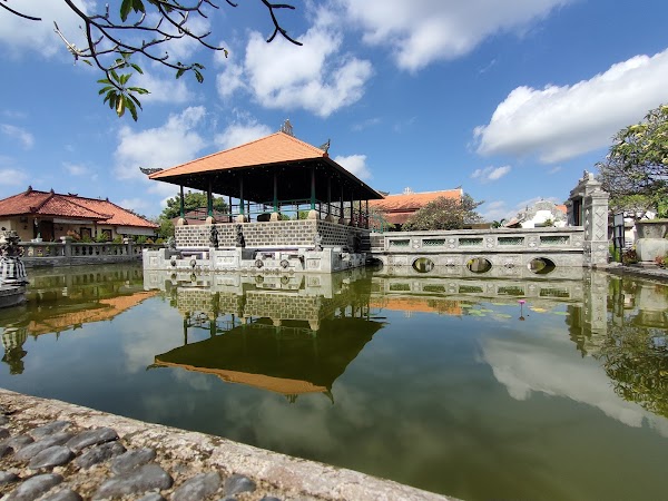 Puri Agung Karangasem 1
