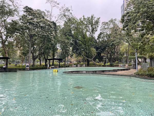 Victoria Park Model Boat Pool
