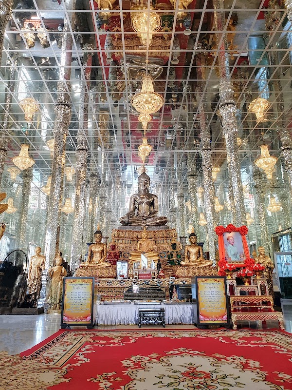 Wat Muang 4