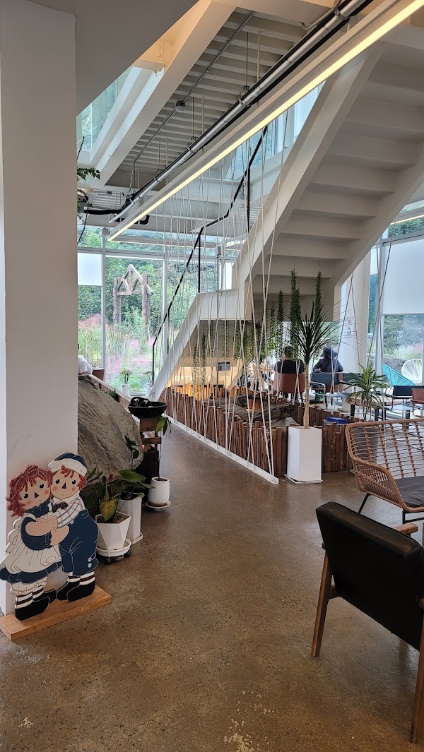 카페 오무아무아 (Cafe Oumuamua) 5