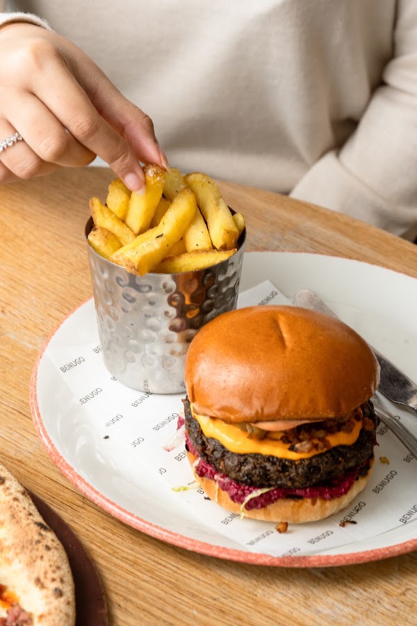 St James's Café 5