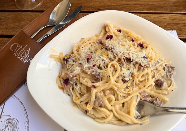 La Catedral Pasta Bar 2