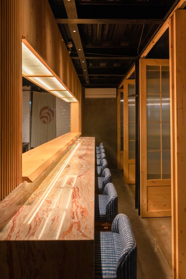 Naru Noodle Bar