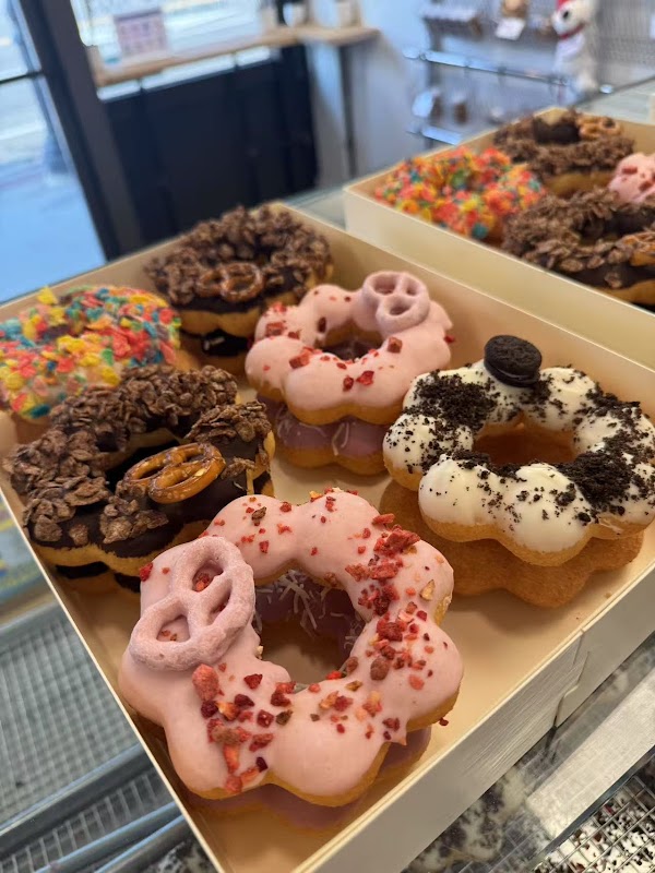 Peipei's Bakery🍩 3