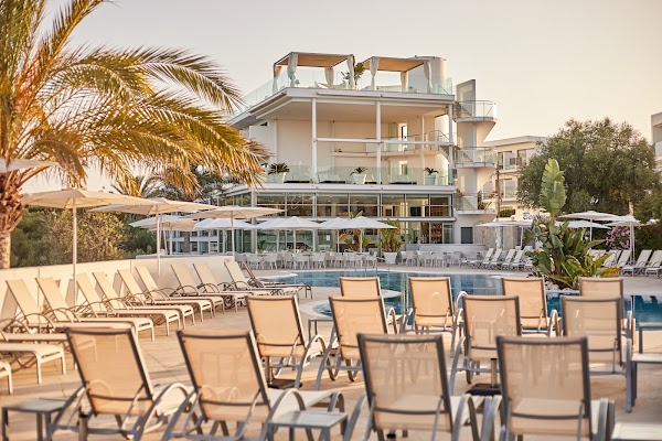 Hotel Monsuau