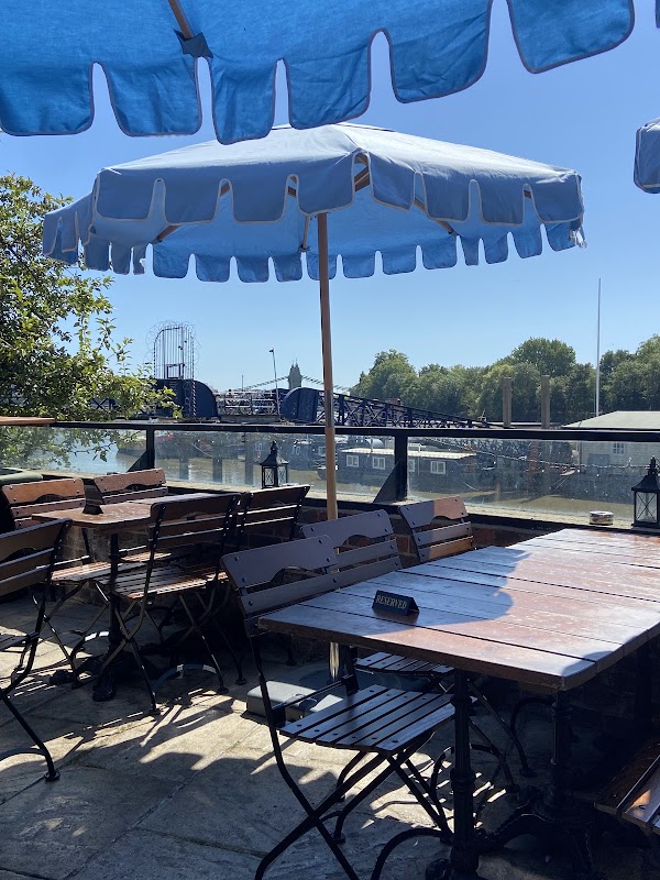 The Dove, Hammersmith 5