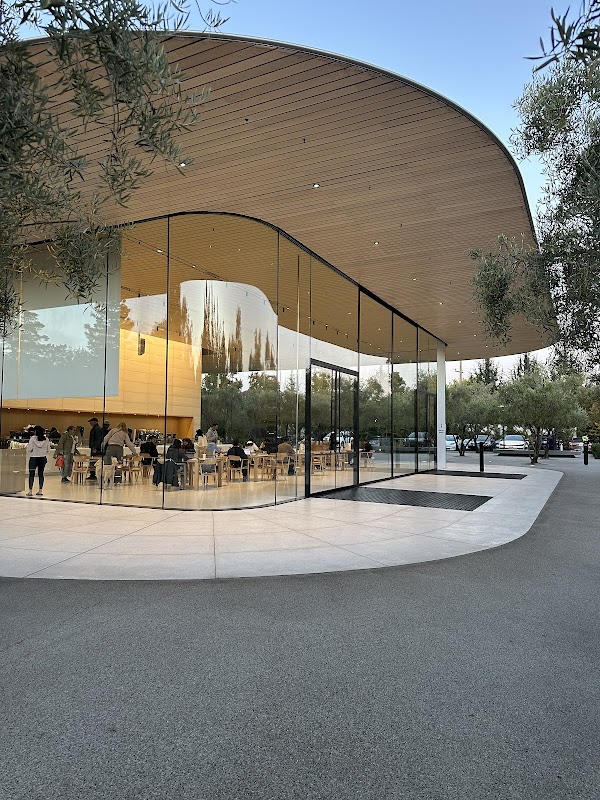 Apple Park 3