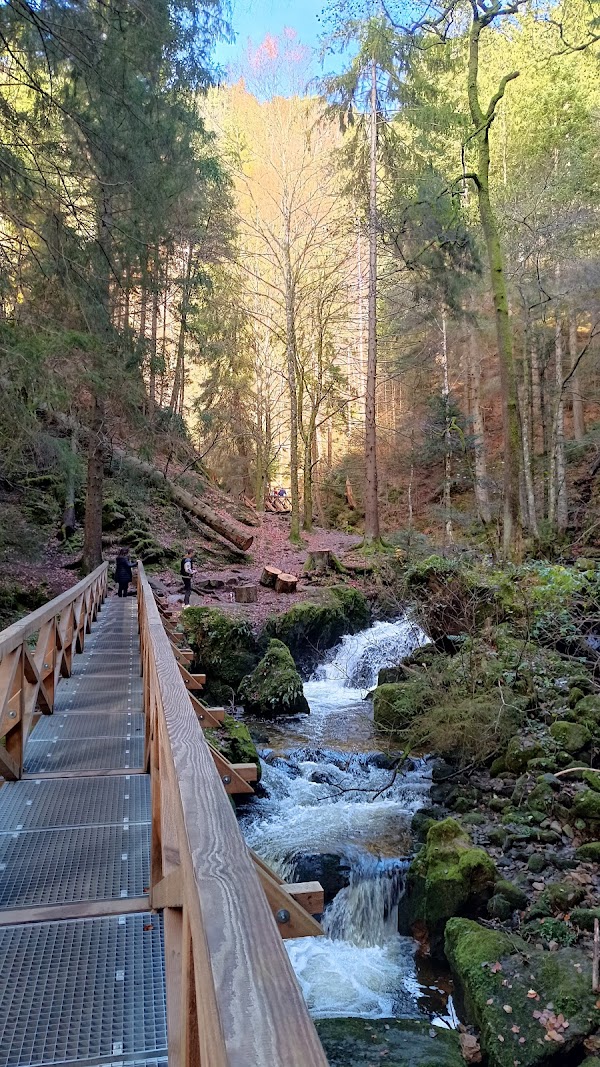 Kreuzfelsenkurve 4
