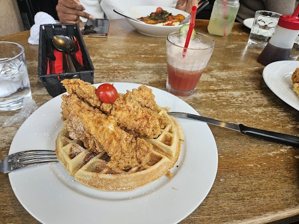 Soul Food House 4