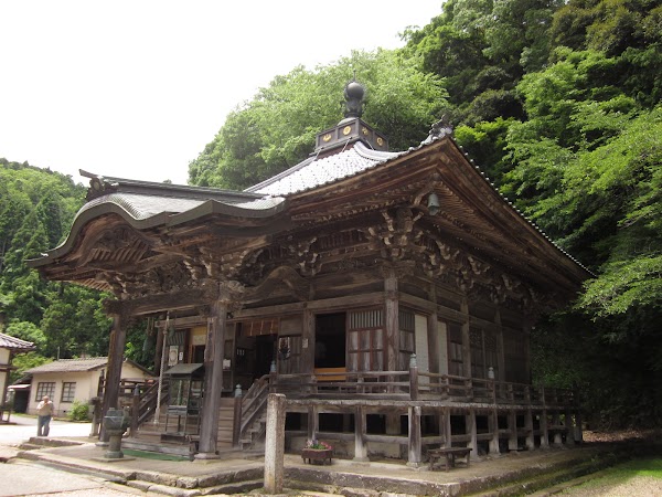 Yakushido Hall