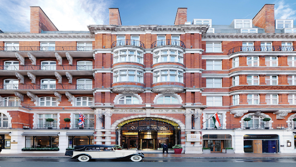 St. James’ Court London, A Taj Hotel