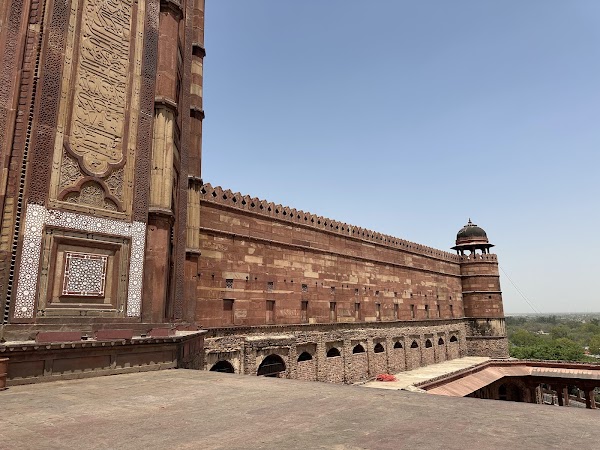 Buland Darwaza 4