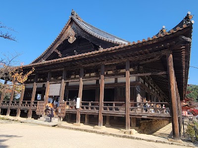 Hokokujinja Senjokaku Pavilion 2