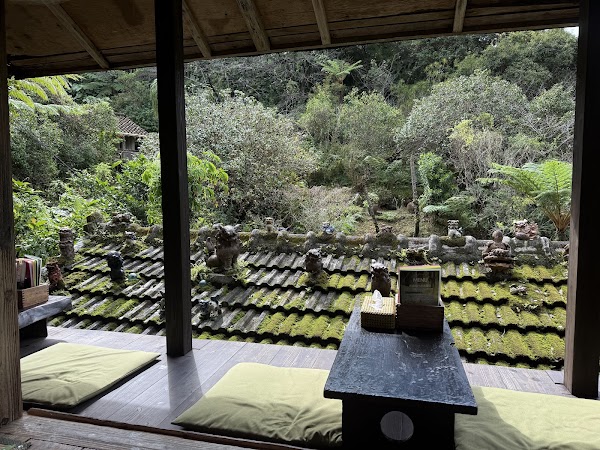 Yachimun Cafe Shisa Garden 2