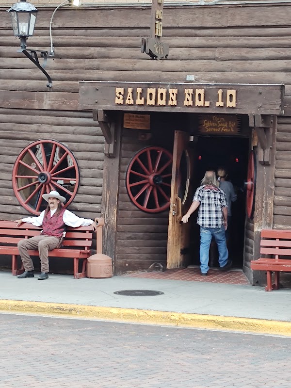 Deadwood Social Club