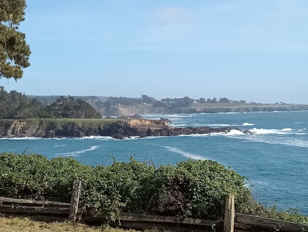Headlands Trail Trailhead