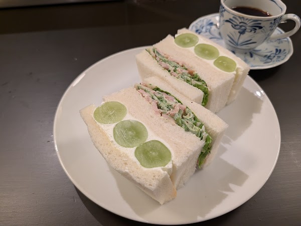 Saera coffee & Sandwiches 4