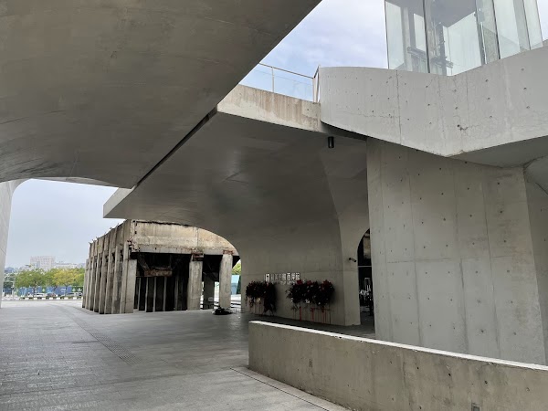 Long Museum 1