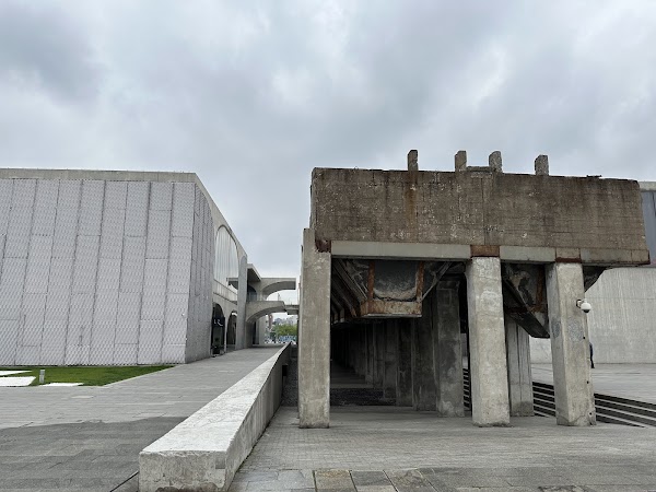 Long Museum 2