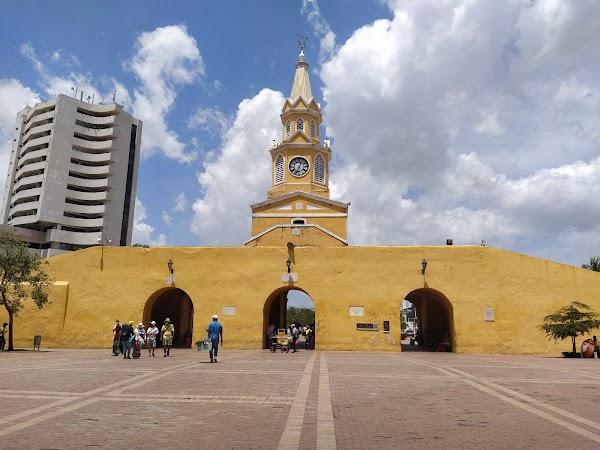 Monumento Torre del Reloj 1