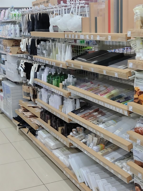 LAWSON Tokyo Square Garden Store 5