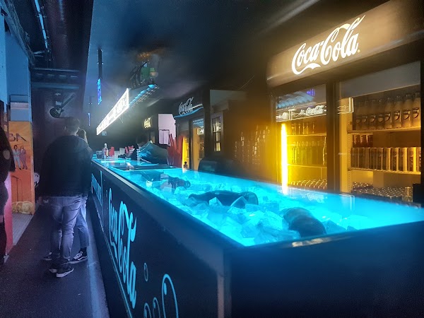Ice Pub