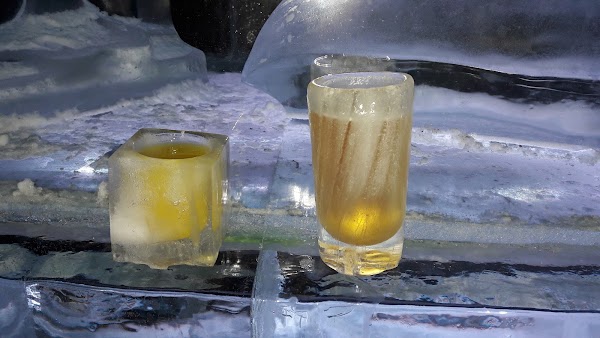 Ice Pub 5