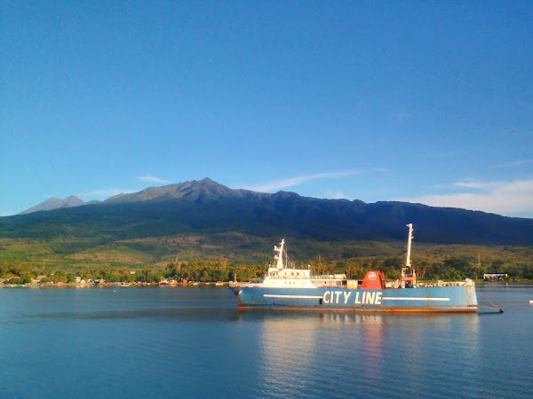 Pelabuhan Kayangan 1