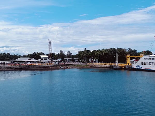 Pelabuhan Kayangan 5