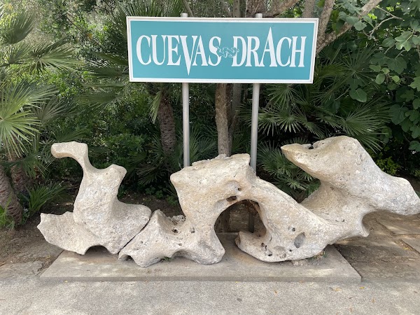 Drach Caves 4