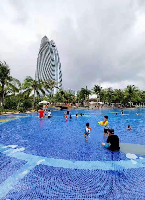 Sanya 4
