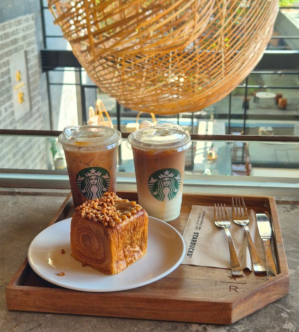 Starbucks Reserve Dewata 4