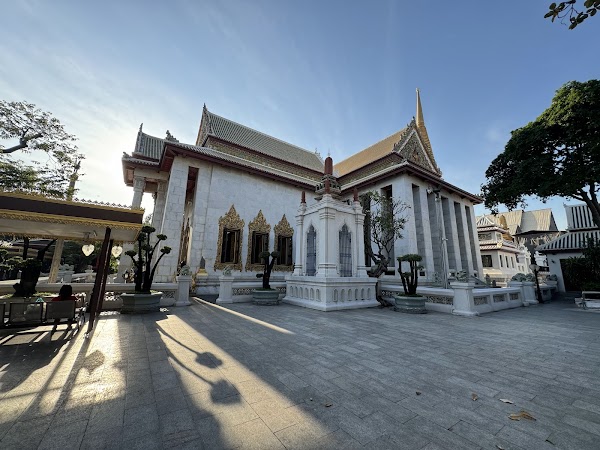 Wat Bowonniwetwiharn Ratchaworawiharn