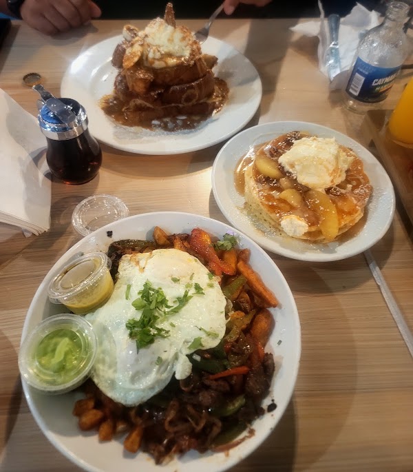 Honeybear Cafe 2