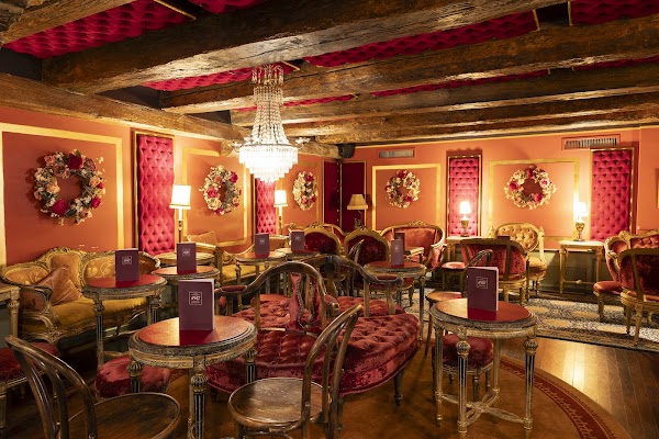 Café & Conditorei 1842 3