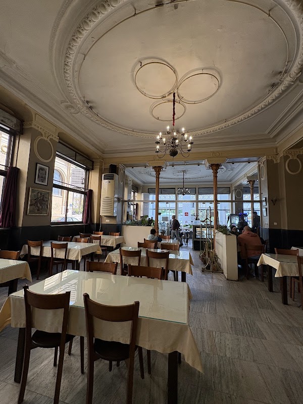 Tantonville's Café 3