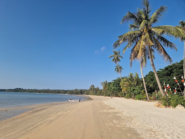 Ao Soun Yai Beach