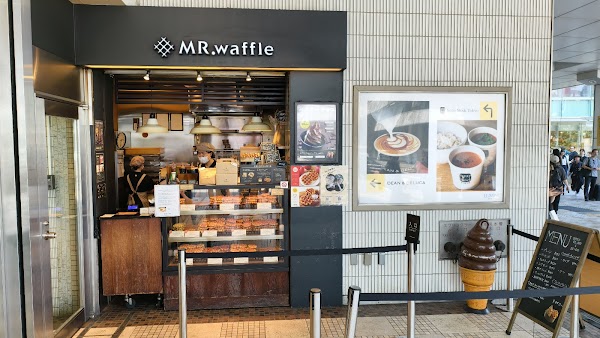 Mr. Waffle Lumine Shinjuku Store