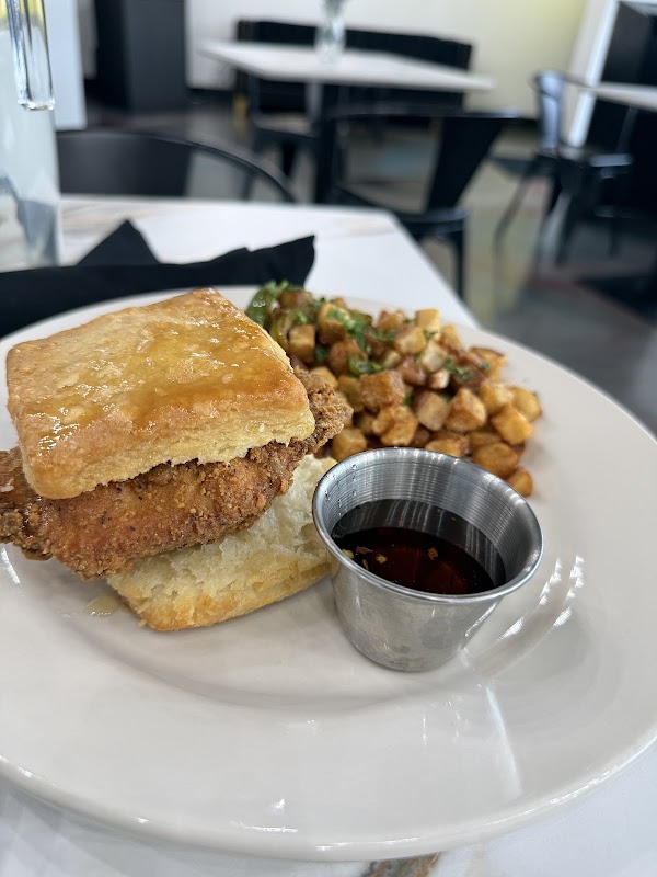 J.W. Honey’s Brunch and Juice Bar 5