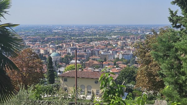 Ufficio Turistico - Bergamo Città Bassa 3