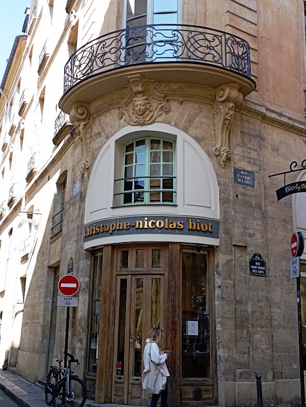 Christophe Nicolas Biot Maison de Coiffure 3