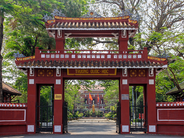 Quoc Hoc - Hue High School For The Gifted 5