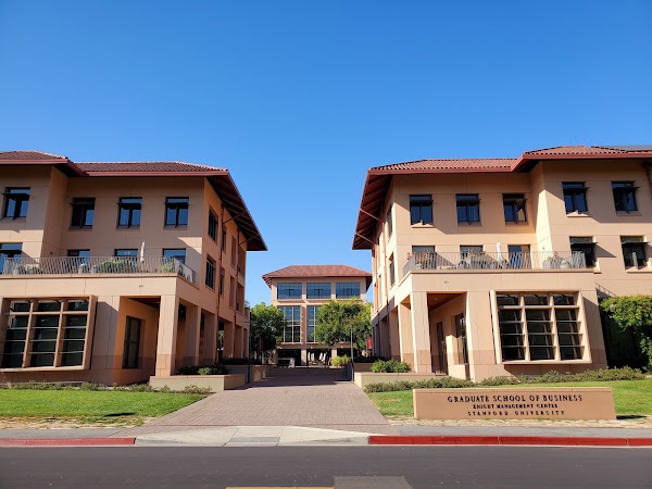 Stanford Graduate School of Business 1