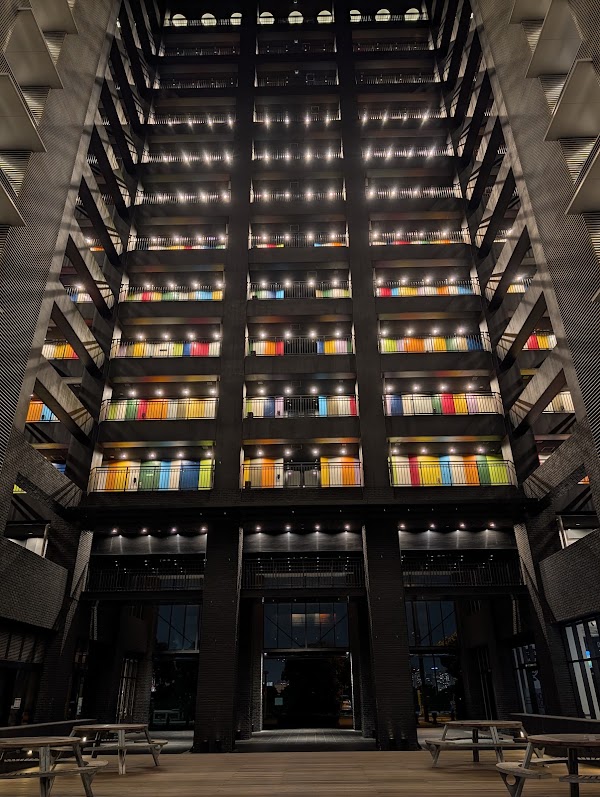 the SOHO Odaiba 4
