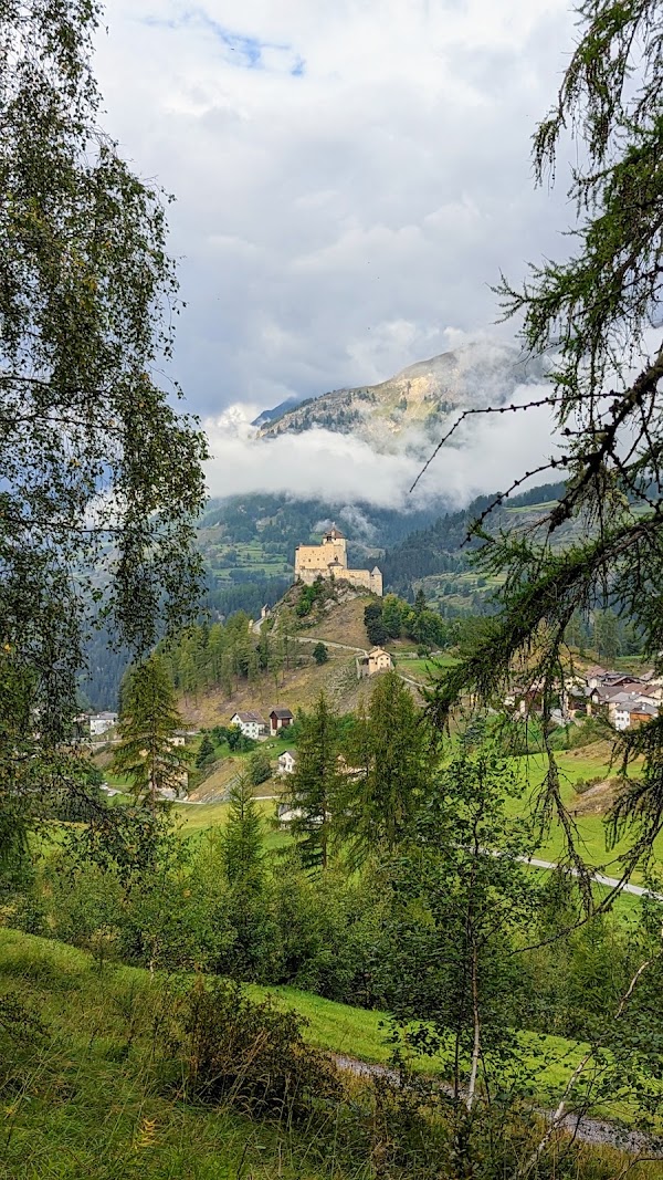 Tarasp 3